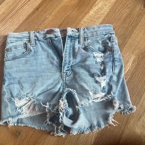 Light wash super stretch American Eagle Jean shorts
